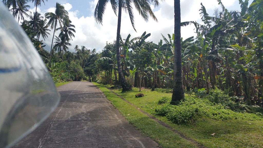 Ruta en moto por Camiguin