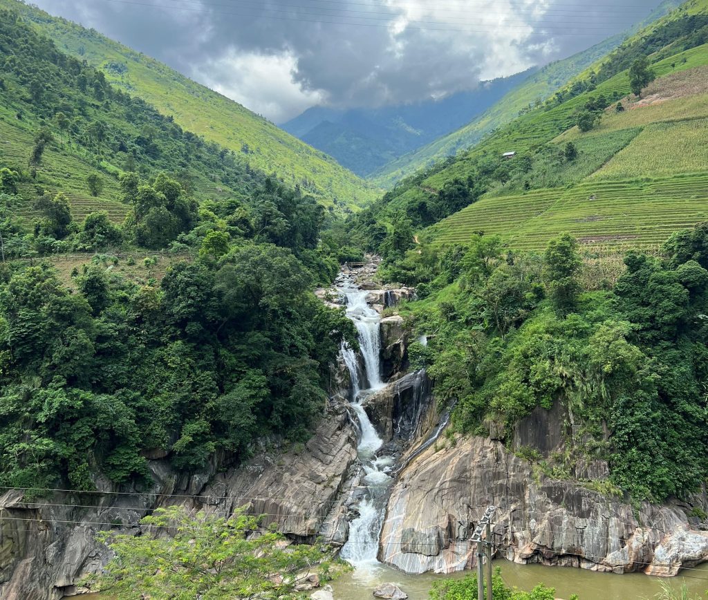 LOOP DE HA GIANG EN MOTO POR EL NORTE DE VIETNAM