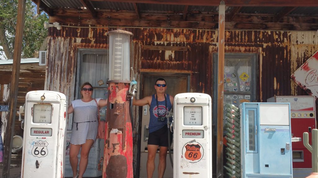 GAS STATION RUTA 66