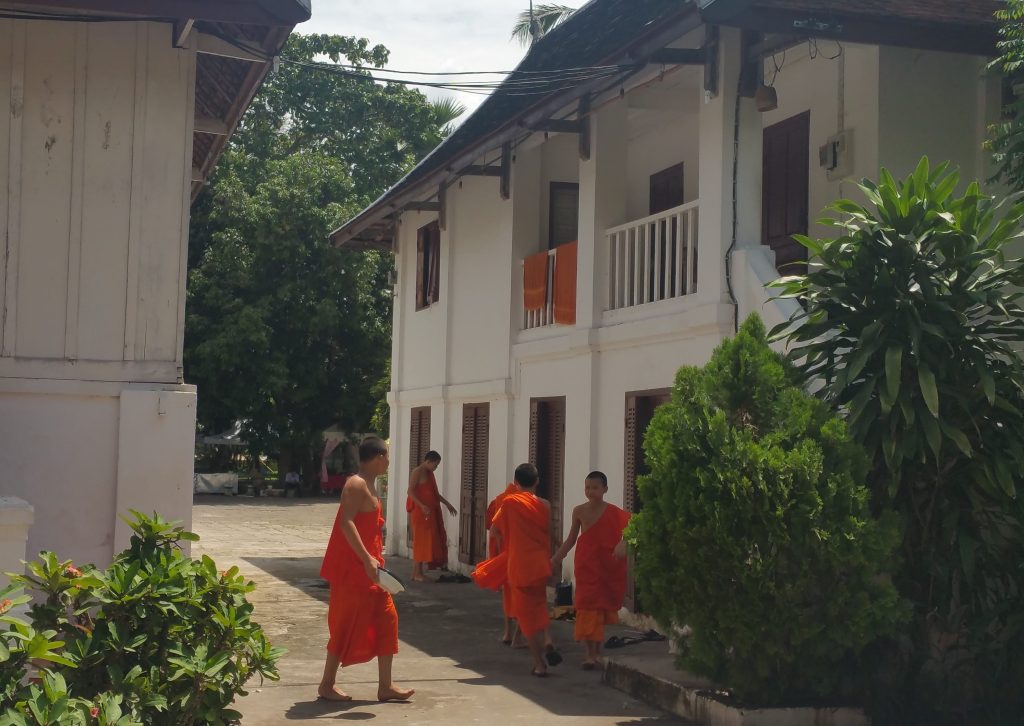 BUDISMO EN LUANG PRABANG, LAOS