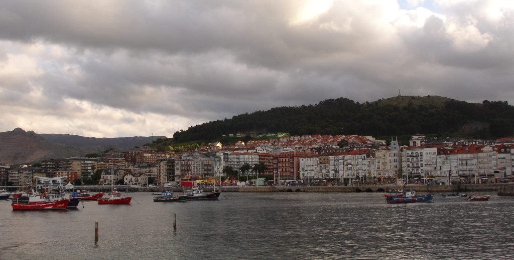 CASTROURDIALES RUTA EN MOTO POR ASTURIAS Y CANTABRIA