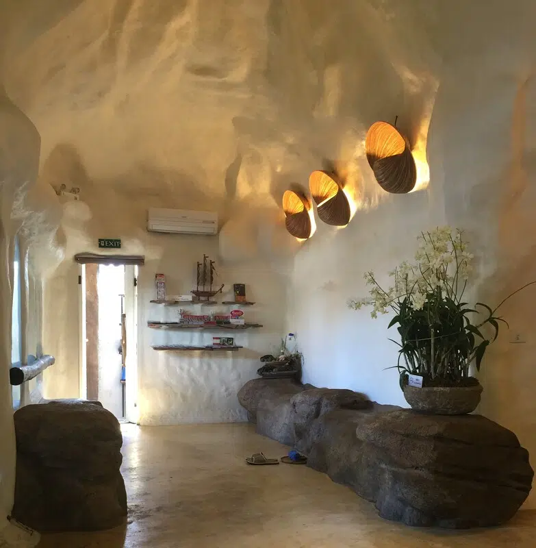 Masaje Tailandés en Sri Mantra Sabiduría Lanna Spa